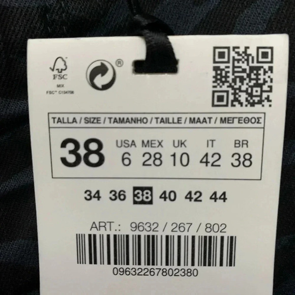 NWT Zara Dark Denim Zebra high waisted Denim 6 - Picture 8 of 8